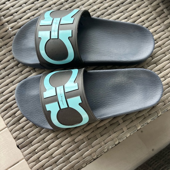 Ferragamo Slides - Picture 6 of 11
